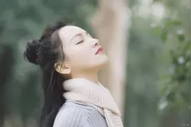 男人的心里一旦有你，就会不自觉地有“这些”表现，真爱掩饰不了图片