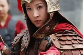 嫁给大21岁超级富豪老公！演疯婆太逼真吓跑村民，出道20年不炒作图片