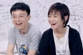 1+1=2的爱情，他们真的成为了上下铺的兄弟图片