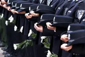 杭州一位特警教官清明心祭学员，记得金健勇的认真，难忘王益民的眼神图片