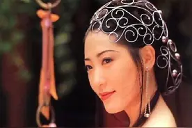 潘金莲撩人技术不一般，三言两语就把武松的底摸透了图片