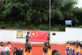 漫水河镇中心幼儿园成功举行“童心向党，我与祖国共成长”半日军旅教育实践活动图片
