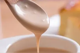 爱喝酸奶的人注意了！这种酸奶很有可能是“假酸奶”图片