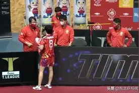 樊振东恩师现身日乒联赛，但拒绝加入日乒，执教时刻引来围观图片