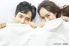和黑人恋爱5年的女孩，被现男友抛弃，还有机会和中国人恋爱吗？图片