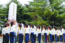 烈士子女高考加20分被指不公平，家属回应：我不要加分，还我爸爸图片
