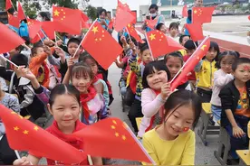 江西抚州：首个农村“驻校社工”项目落地黎川图片