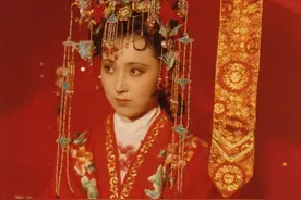 87版《红楼梦》：五位穿嫁衣的姑娘，谁的更漂亮图片
