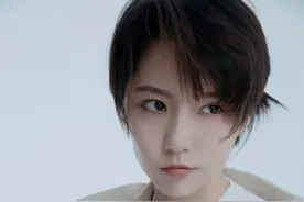 成果直播绝地求生人设崩塌。跳崖黑屏，被观众嘲笑：大力变大傻图片