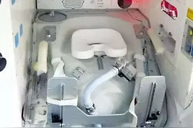 航天员在空间站的排泄物是怎么处理的？恶心，普通人恐难接受图片