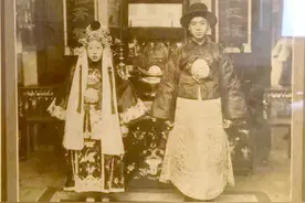 记得02年那张“冥婚照”吗？诡异背后的真相，居然是恐怖的产业链图片