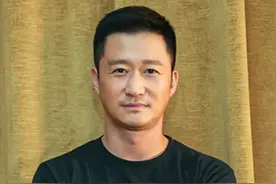 吴京：从功夫小子到200亿票房神话，他是如何完成“逆袭”的？图片