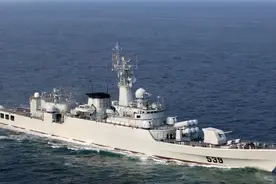 053H2G型护卫舰，退役被改成海警船只，强化东海方向海上执法力量图片