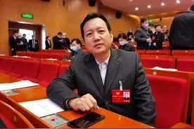 省政协委员刘哲：违停“顶格处罚”对郑州城市形象不利，建议实施处罚分级制图片