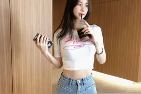 小说：村花和我私定终身被村民造谣，她看着我：这辈子就要跟着你图片