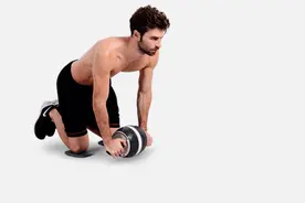 健腹轮的8种玩法，让你轻松练出劲爆身材图片