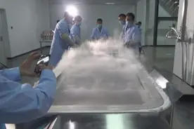 中国首例冰冻人展文莲，计划50年后“解冻复活”，如今现状如何？图片