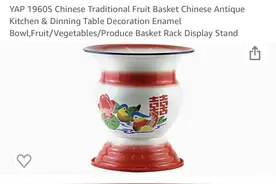 奇葩的老外对痰盂的理解和我们完全不同图片