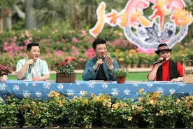 乡村大舞台 |“铜人”小哥遇对手，究竟谁胜谁负？图片