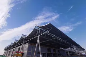 郑州新国际会展中心“芳容”初露！面积是老的6倍大，距离新郑机场仅6公里图片