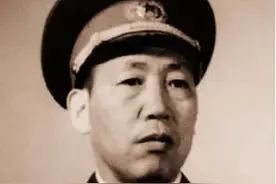 从宁都起义走出的开国中将，奔赴东北林彪特例等他三天，领导新中国导弹事业功不可没图片