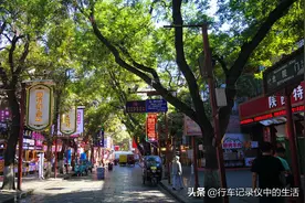 陕西西安美食一条街——回民街，据说女生穿得太暴露不便进店图片