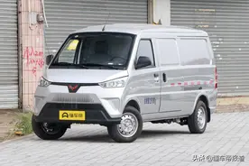 新车 | 五菱EV50纯电动客车版上市 售11.18万元起图片
