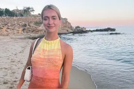 荷兰妹子发现自己男友照片出现在中国电视剧里，自己还被P成女主?图片