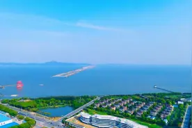 无锡这个太湖新地标，“田螺姑娘”亮了图片