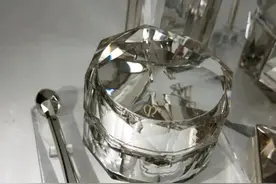 李佳琦推荐的保湿抗老面霜：用后表面润而不腻，保湿效果杠杠的图片