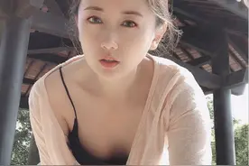 小说：女友小姨以为我眼盲，看不起人，不料隔日就被我收拾老实了图片