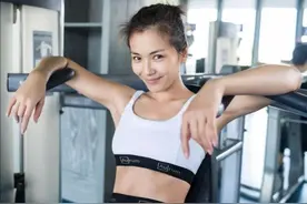 刘涛老公破产，刘涛复出一年帮老公还债两个亿，真是女中豪杰图片