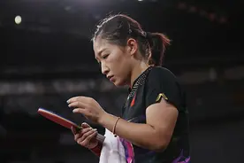 真敢想！日媒：刘诗雯或不是伤退，而是混双丢金精神压力过大所致图片