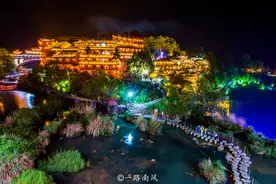 “悬在空中”的古镇，位于湖南湘西，已经美了两千多年图片