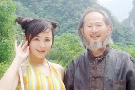 女儿为画家父亲做模特，“社会开放到如此程度了”？图片