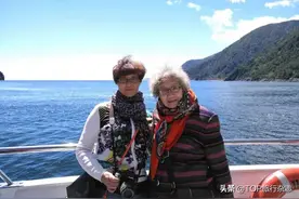卖掉房子周游世界，92岁杭州老人能上雪山下冰川……图片