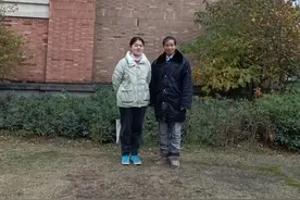 杭州63岁网红宿管大叔“任性”告别，学生泪目：山水迢迢，先生珍重图片