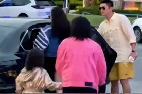 杜江“四口之家”游三亚，疑女儿罕露面，暴风抽高仅比嗯哼矮半头图片