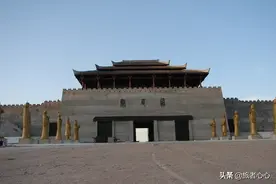 我国首条“高速”，长800多公里，由秦始皇修建，至今都不长草图片
