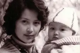 张伟欣与李小璐，一对母女的两种人生图片