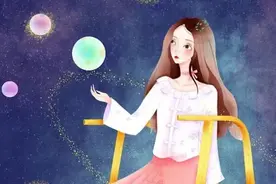 看到老婆和男子逛街，打电话问她在干嘛，老婆：和闺蜜在一起图片