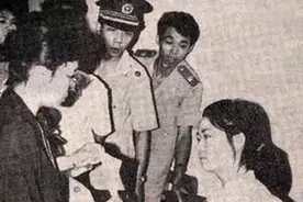 30年前，因贪污50万元被捕的美女售票员刘伊平，为何会被判死刑？图片