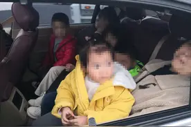 太危险！浙江交警拦下一辆车，打开车门惊呆了图片