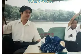杜妈又换新套路？称姚策最爱姥姥，网友：姚策能活28年多亏了姥姥图片