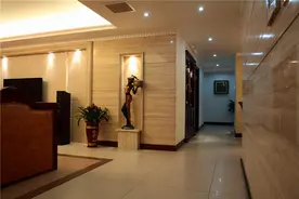 入住半年才敢告诉你：全屋贴瓷砖到底好不好？大部分人都想错了图片