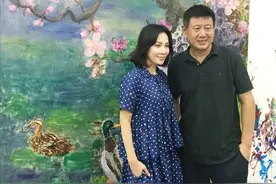 他画一只“野狗”卖1495万！12年后价格翻百倍，刘嘉玲都为他站台图片