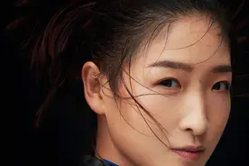 奥运女孩肌肉藏满风霜！孙一文貌美似偶像女团，刘诗雯酷飒气场足图片
