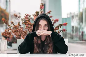 灵魂伴侣：现实淳朴的爱，超越一般关系，有这几种“灵魂共鸣”图片