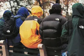 真假北面一箩筐，如何鉴别护钱包？图片
