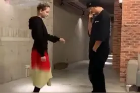 两大天王夫妻齐秀恩爱！周杰伦昆凌斗舞，郭富城与妻子玩水上摩托图片